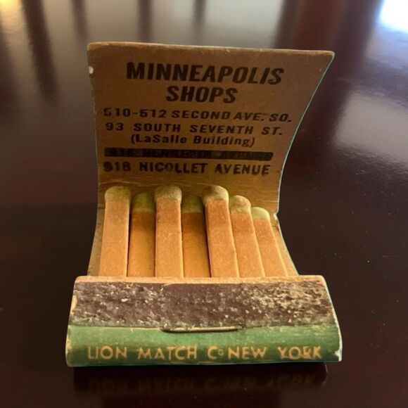 Vintage “Merry Christmas” B/G Foods Matchbook Unstruck - Picture 3 of 3